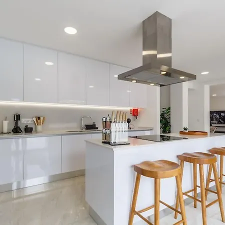 Amara - Luxury Villa Santa Barbara (Lisbon)