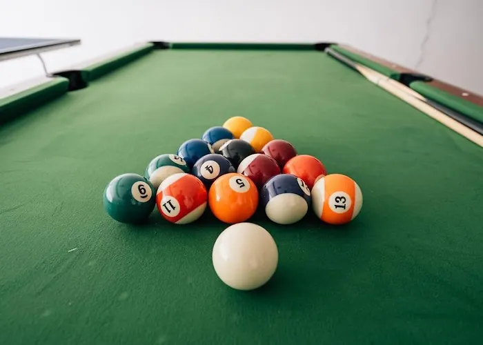 Villa Amara - Luxury Santa Barbara (Lisbon)