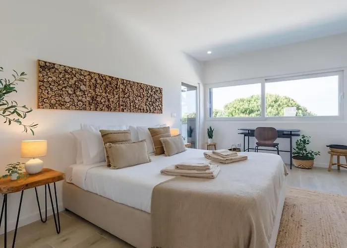 Villa Amara - Luxury Santa Barbara (Lisbon)