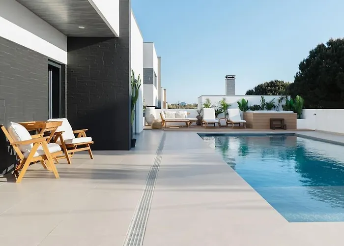 Villa Amara - Luxury Santa Barbara (Lisbon)